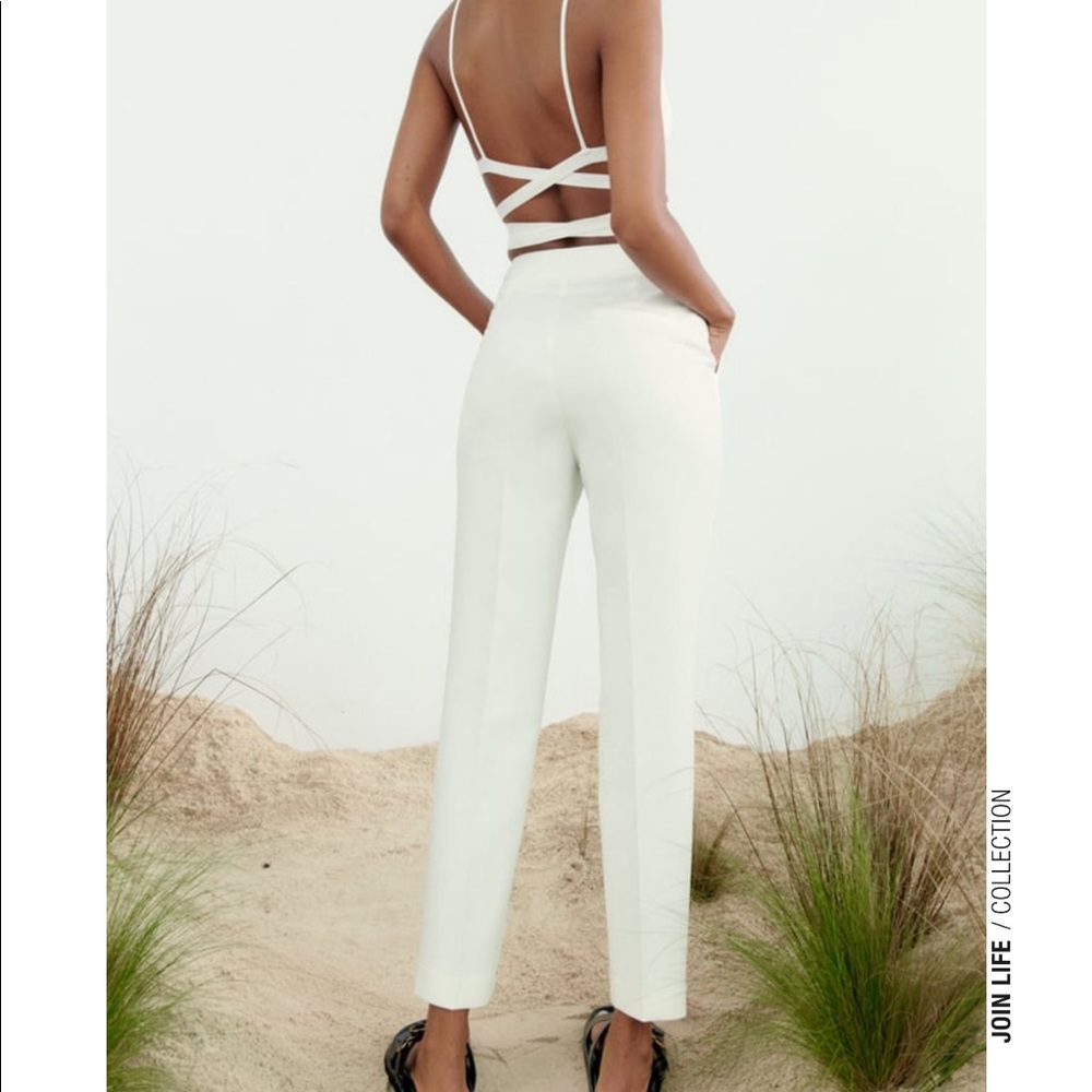 Ivory dress pants with belt loops
